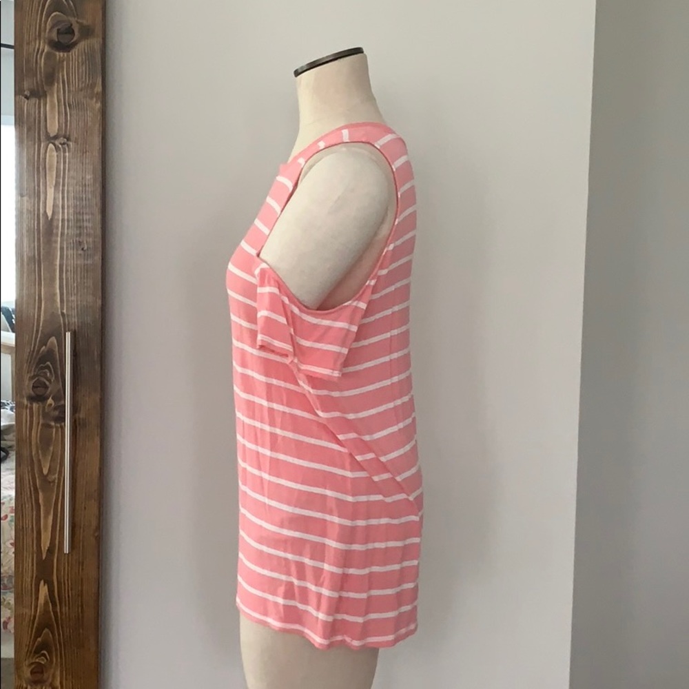 Cute Cold Shoulder Top - Picture 3 of 6